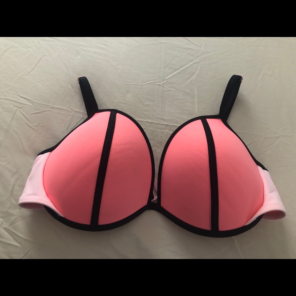 Bikini top